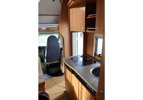 Capuchina Motorhome DETHLEFFS Globe R A588 en Sale Occasion