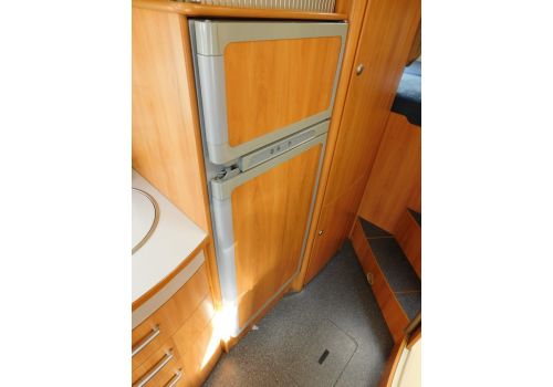 Integral Motorhome HYMER B614. en Sale Occasion