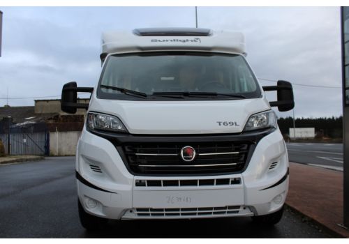 Low Profile Motorhome SUNLIGHT T-69 L en Sale Occasion