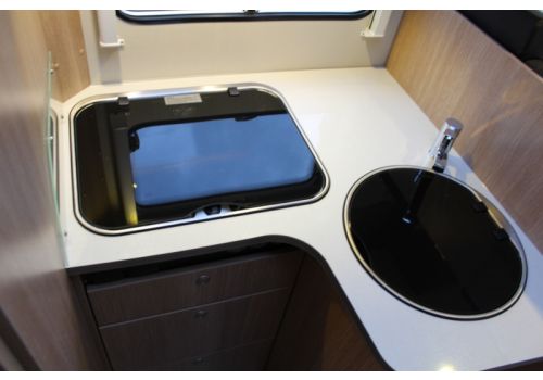 Low Profile Motorhome SUNLIGHT T-69 L en Sale Occasion