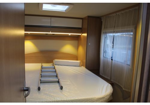 Low Profile Motorhome SUNLIGHT T-69 L en Sale Occasion