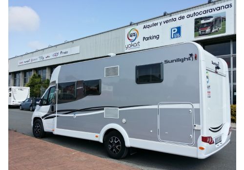Low Profile Motorhome SUNLIGHT T 67 en Sale Occasion