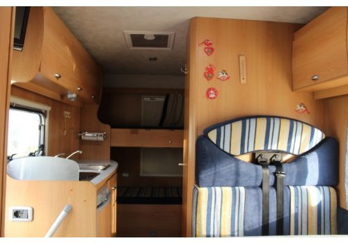 Capuchina Motorhome ELNAGH M200 en Sale Occasion