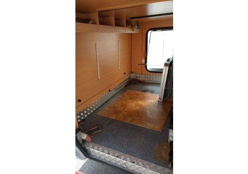 Low Profile Motorhome LAIKA Kreos 3010 G en Sale Occasion
