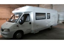 Low Profile Motorhome LAIKA Kreos 3010 G en Sale Occasion