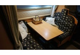 Low Profile Motorhome LAIKA Kreos 3010 G en Sale Occasion