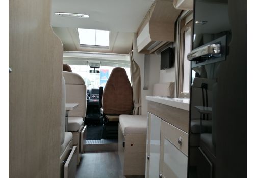 Low Profile Motorhome ILUSION 760 XMK en Sale Occasion