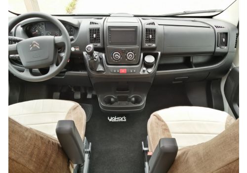 Low Profile Motorhome ILUSION 760 XMK en Sale Occasion