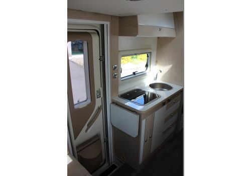 Low Profile Motorhome ILUSION 690 XMK en Sale Occasion