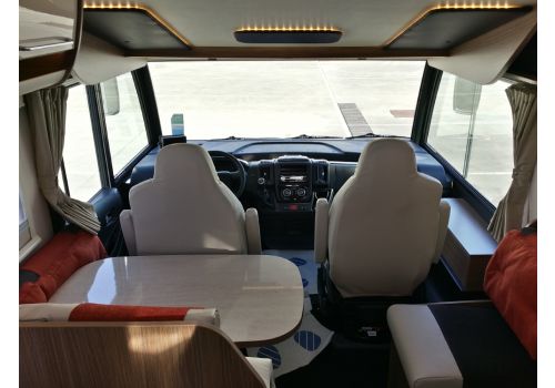 Integral Motorhome ITINEO SLB 700 modelo 2018 en Sale Occasion