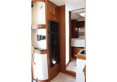 Low Profile Motorhome RAPIDO 7096 F en Sale Occasion