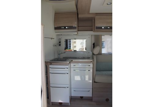 Low Profile Motorhome RAPIDO 666F Modelo 2018 en Sale Occasion