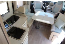 Low Profile Motorhome RAPIDO 666F Modelo 2018 en Sale Occasion