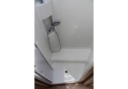 Low Profile Motorhome RAPIDO 666F Modelo 2018 en Sale Occasion