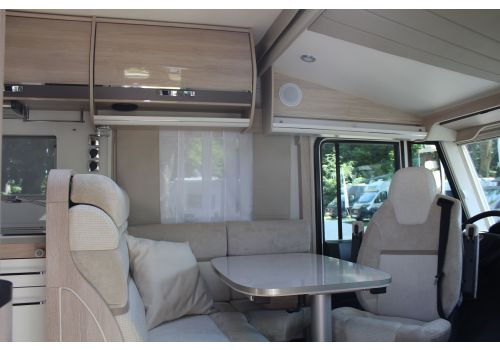 Integral Motorhome RAPIDO 880F en Sale Occasion