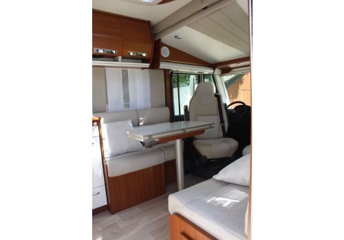 Integral Motorhome RAPIDO 883F en Sale Occasion