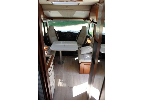 Integral Motorhome RAPIDO 883F en Sale Occasion