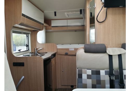 Low Profile Motorhome SUNLIGHT T 60 en Sale Occasion