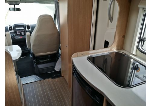 Low Profile Motorhome SUNLIGHT T 60 en Sale Occasion