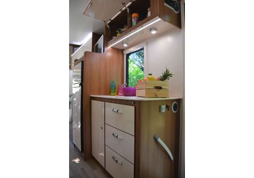 Capuchina Motorhome RIMOR KATAMARANO 9 en Sale Occasion