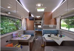 Capuchina Motorhome RIMOR KATAMARANO 9 en Sale Occasion