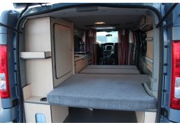 Camper Van RENAULT Traffic camperizada en Sale Occasion
