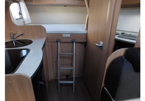 Low Profile Motorhome SUNLIGHT T 60 en Sale Occasion