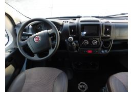 Low Profile Motorhome SUNLIGHT T 60 en Sale Occasion