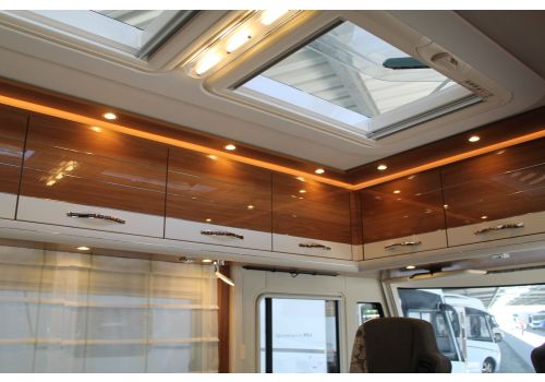 Integral Motorhome DETHLEFFS Dethleffs Globetrotter XL I 7850-2 EB modelo 2019 en Sale Occasion