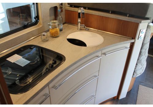 Integral Motorhome DETHLEFFS Dethleffs Globetrotter XL I 7850-2 EB modelo 2019 en Sale Occasion