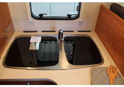 Low Profile Motorhome DETHLEFFS Trend T 7057 DBM modelo 2019 en Sale Occasion