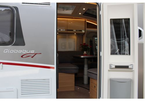 Low Profile Motorhome DETHLEFFS Globebus T 7 modelo 2019 en Sale Occasion