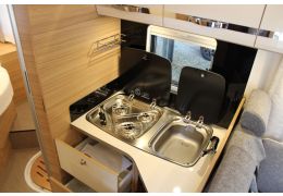 Low Profile Motorhome DETHLEFFS Globebus T 7 modelo 2019 en Sale Occasion