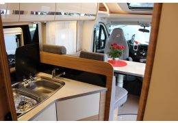 Low Profile Motorhome DETHLEFFS Globebus T 7 modelo 2019 en Sale Occasion