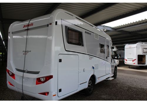 Low Profile Motorhome DETHLEFFS Globebus T 6 modelo 2019 en Sale Occasion