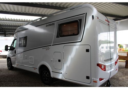 Low Profile Motorhome DETHLEFFS Globebus T 6 modelo 2019 en Sale Occasion