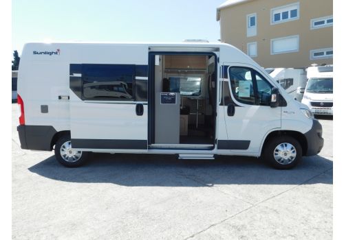 Camper Van SUNLIGHT Cliff 600 modelo 2018 en Sale Occasion