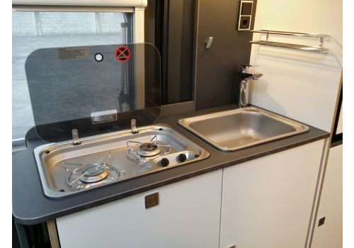 Camper Van SUNLIGHT Cliff 601 modelo 2018 en Sale Occasion