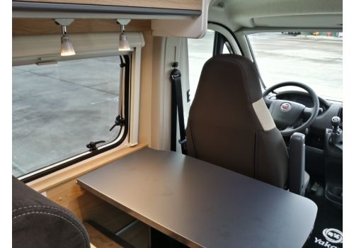 Camper Van SUNLIGHT Cliff 601 modelo 2018 en Sale Occasion