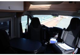 Camper Van SUNLIGHT Cliff 640 modelo 2019 en Sale Occasion