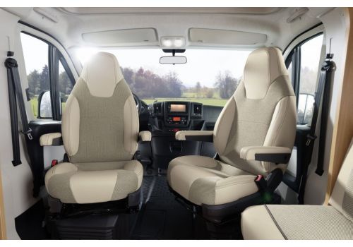 Low Profile Motorhome DETHLEFFS Globebus T-11 modelo 2016 en Sale Occasion