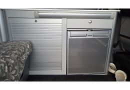 Camper Van VOLKSWAGEN T5 camperizada en Sale Occasion