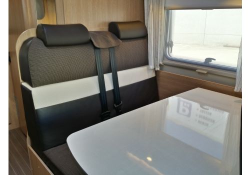 Low Profile Motorhome SUNLIGHT T-60 en Sale Occasion