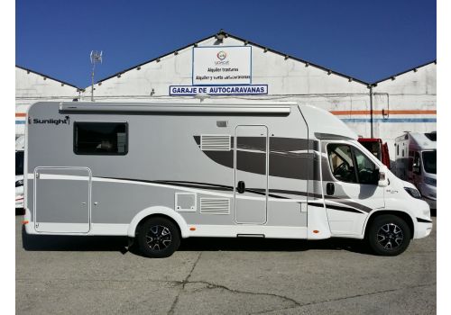Low Profile Motorhome SUNLIGHT T-68 en Sale Occasion