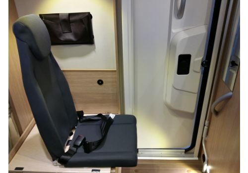 Low Profile Motorhome SUNLIGHT T-68 en Sale Occasion