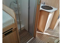 Low Profile Motorhome SUNLIGHT T-68 en Sale Occasion
