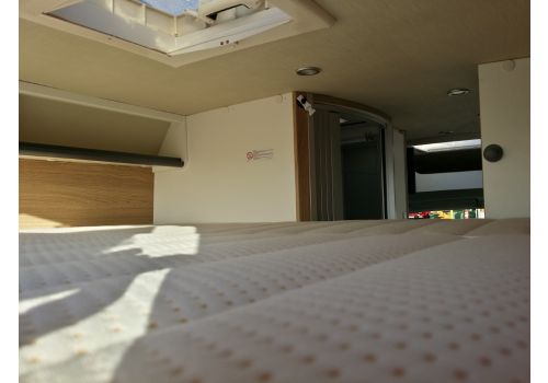 Camper Van SUNLIGHT Cliff 601 en Sale Occasion