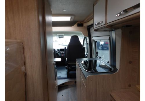 Camper Van ROADCAR R540 modelo 2018 en Sale Occasion