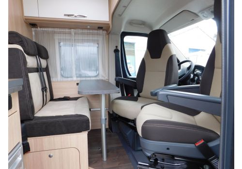Camper Van ROADCAR R540 modelo 2018 en Sale Occasion