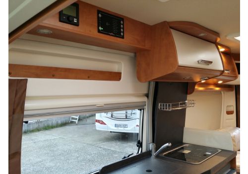 Camper Van MALIBU 540 DB low bed en Sale Occasion